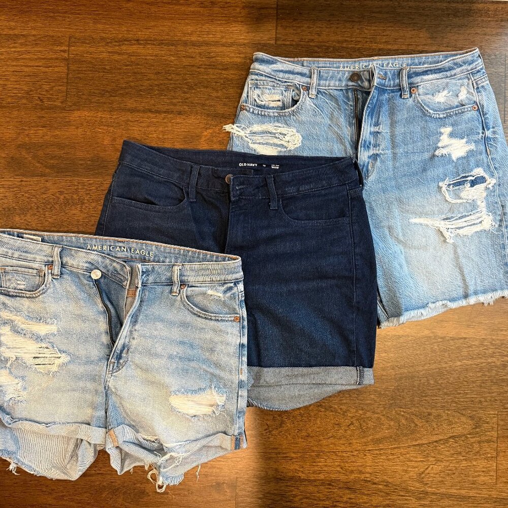 SHORTS HAUL Size 10, American Eagle and Old Navy